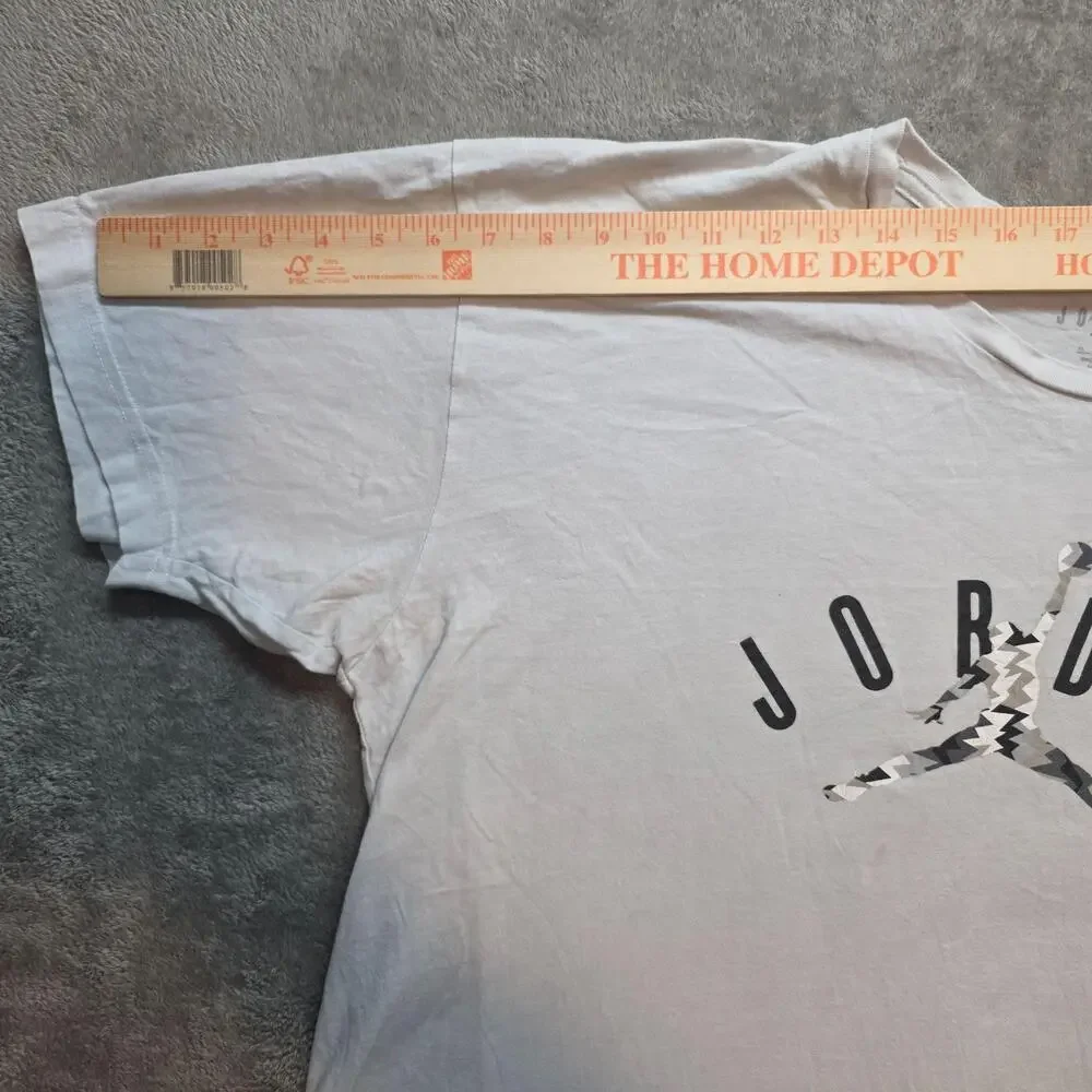 Jordan Shirt Mens XL White Jumpman Logo Graphic Basketball Tee T-Shirt